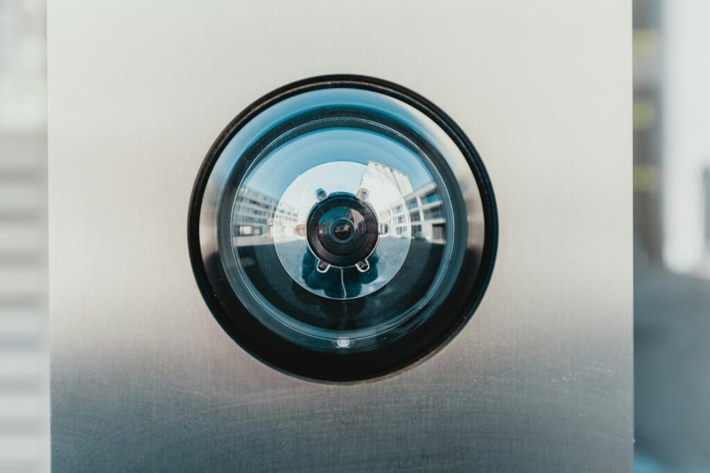 Objectif de caméra de vidéoprotection — APE Conseil, Lyon