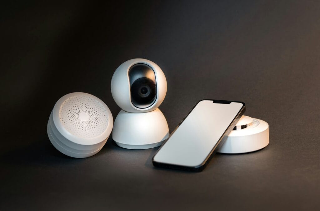 Camera de videosurveillance connectee pilotee sur smartphone