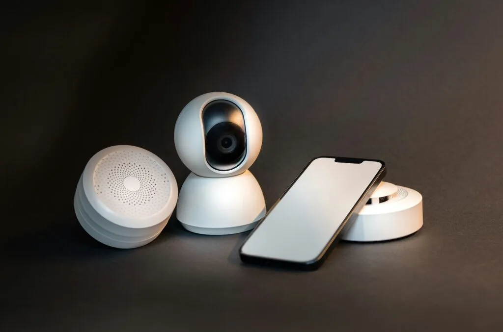 Camera de videosurveillance connectee pilotee sur smartphone